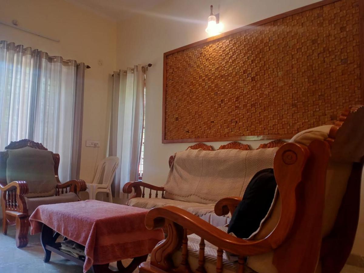 Sinai Homestay Alappuzha Екстериор снимка