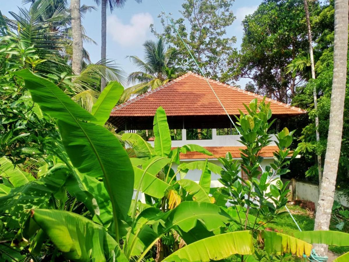 Sinai Homestay Alappuzha Екстериор снимка