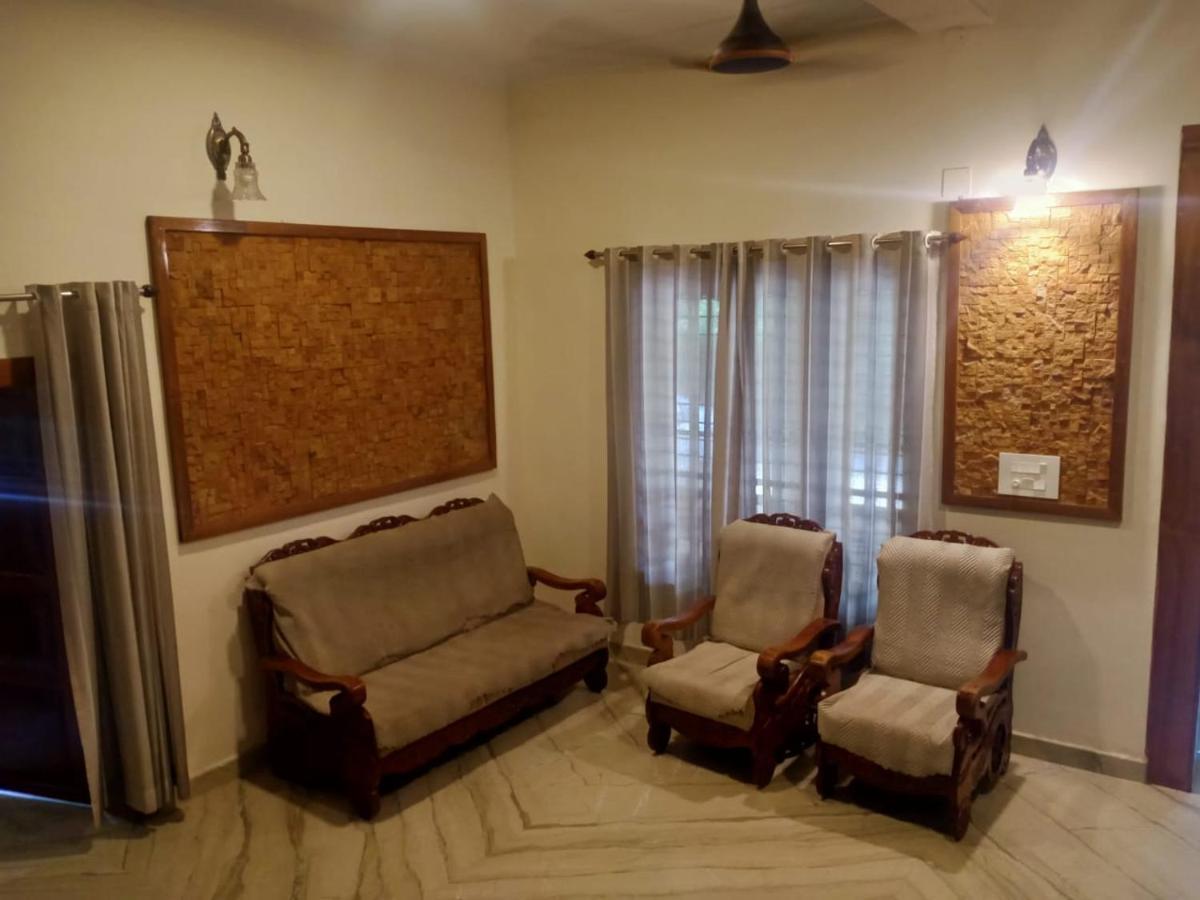 Sinai Homestay Alappuzha Екстериор снимка