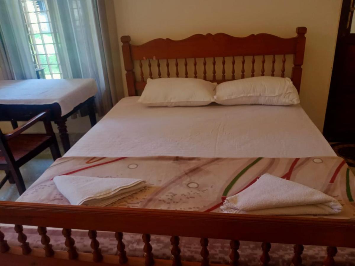 Sinai Homestay Alappuzha Екстериор снимка