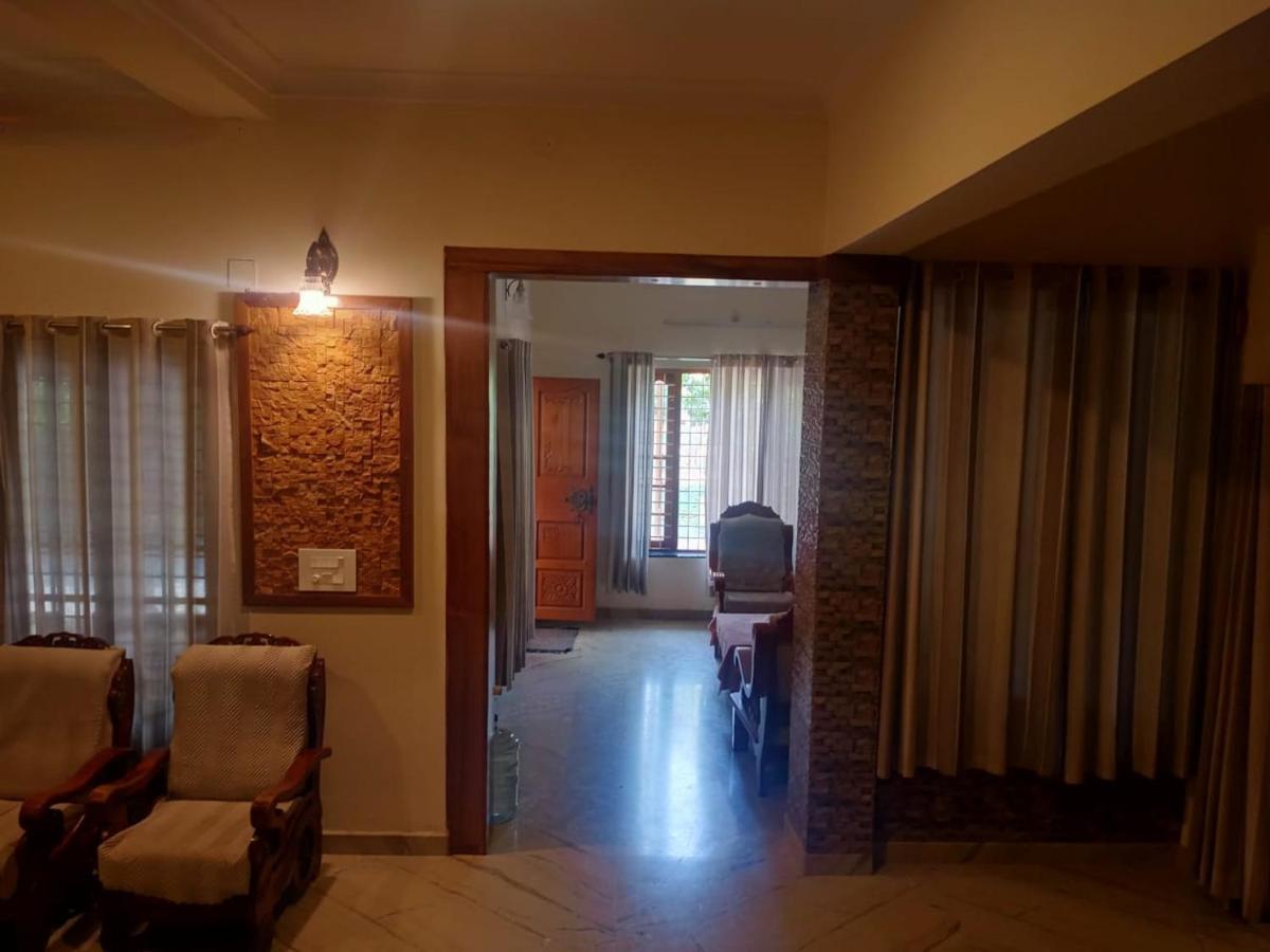Sinai Homestay Alappuzha Екстериор снимка