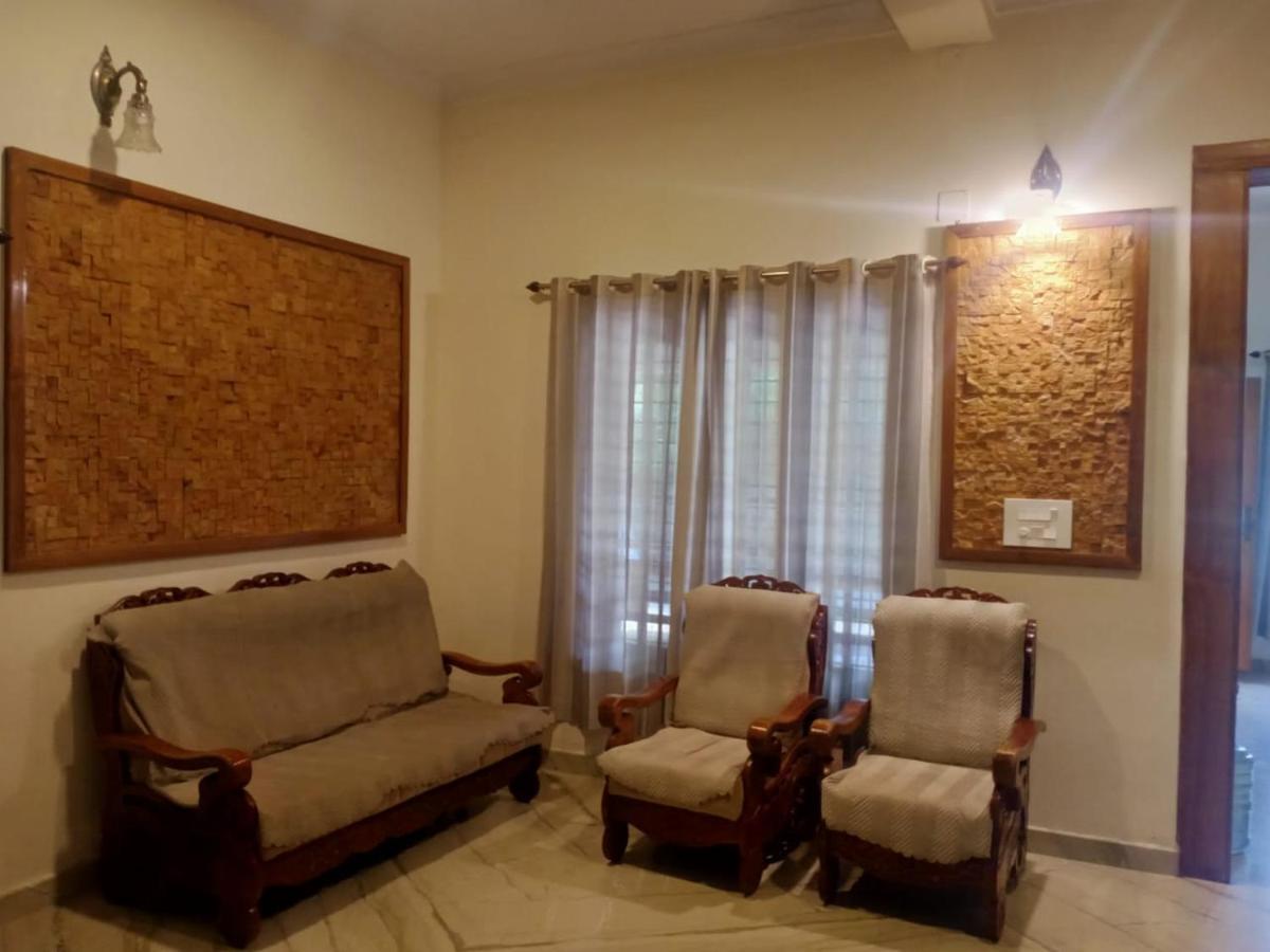 Sinai Homestay Alappuzha Екстериор снимка