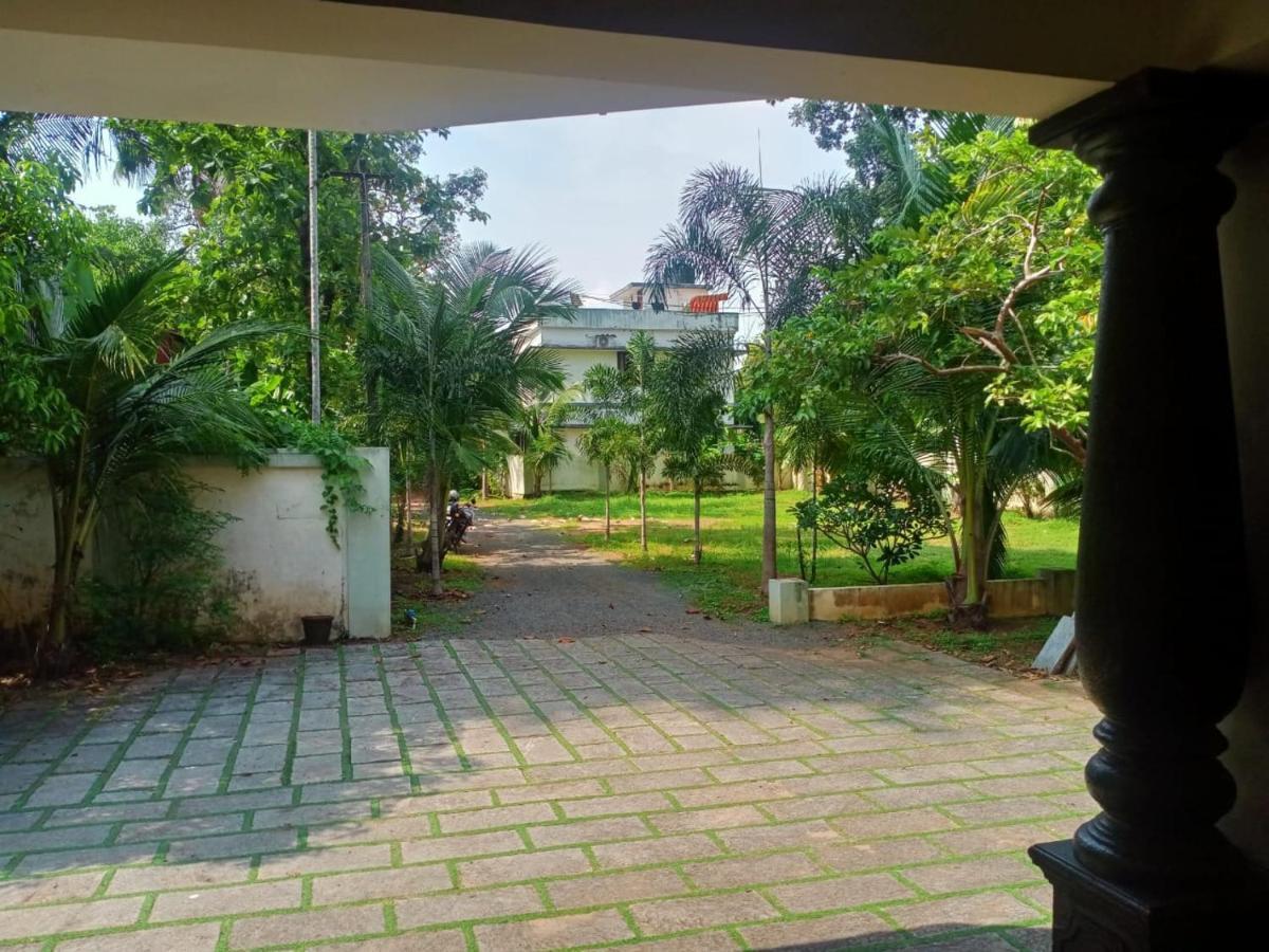 Sinai Homestay Alappuzha Екстериор снимка