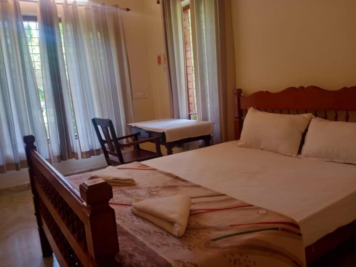 Sinai Homestay Alappuzha Екстериор снимка