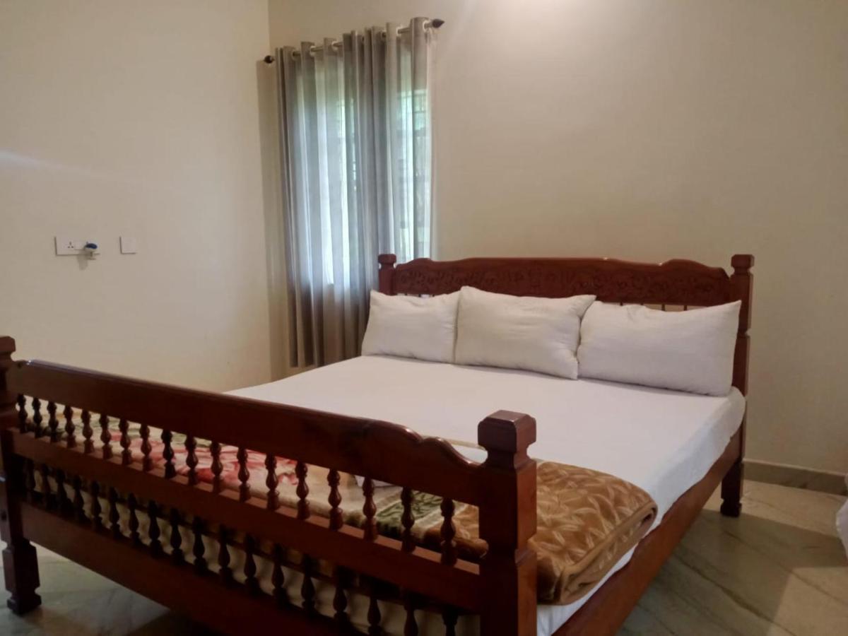 Sinai Homestay Alappuzha Екстериор снимка